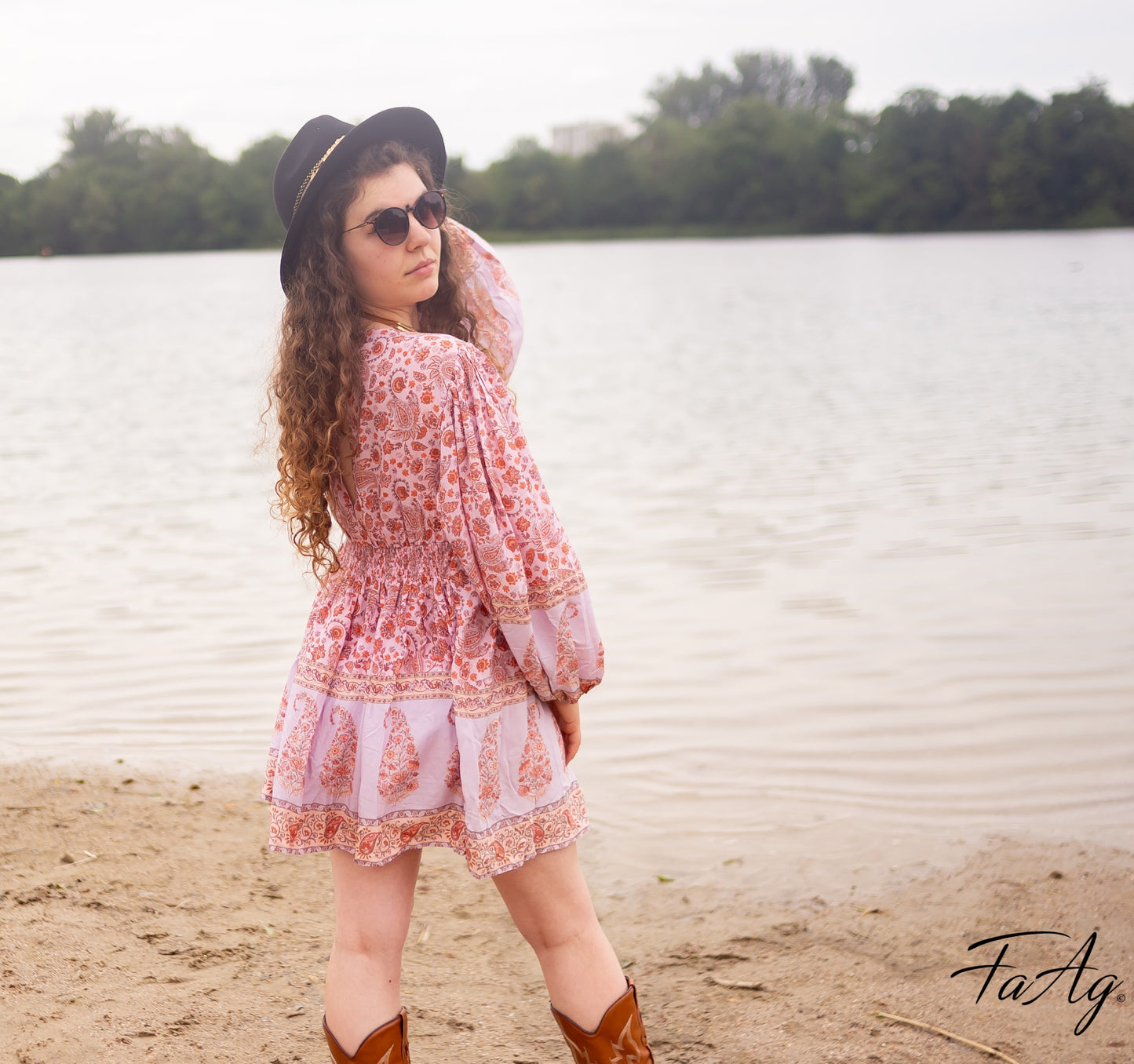 robe boho chic rose manches larges